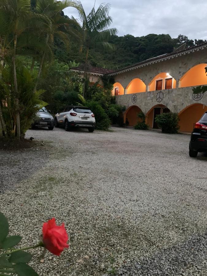 Pousada Casa De Pedra Boicucanga Bagian luar foto